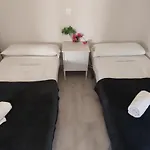 Acogedor Cerca Del Centro Y Playa En Platja D'aro, Con Balcón Y Cocina Equipada - Es-209-44 Apartamento