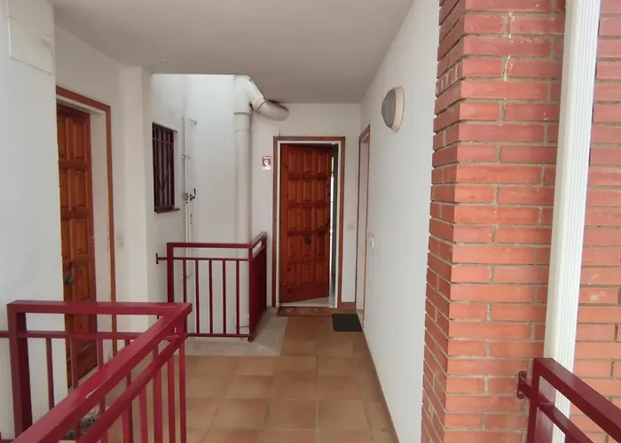 Acogedor Cerca Del Centro Y Playa En Platja D'aro, Con Balcon Y Cocina Equipada - Es-209-44 * פלטחה ד'ארו