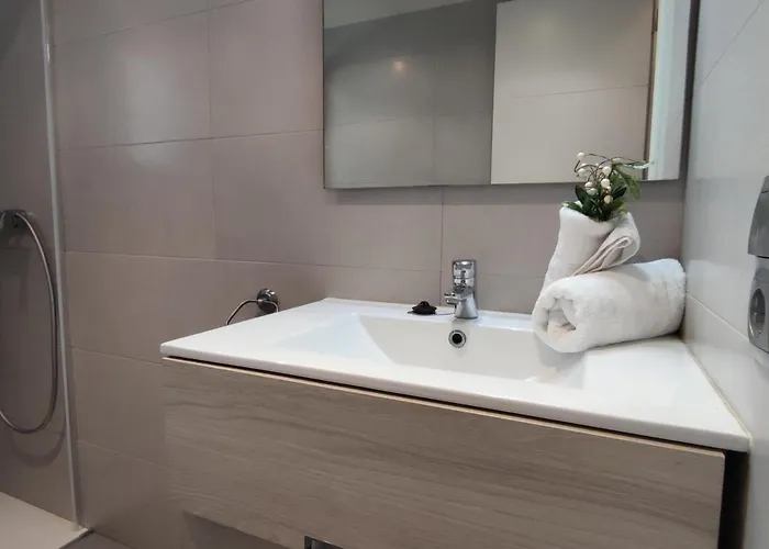 Acogedor Cerca Del Centro Y Playa En Platja D'aro, Con Balcon Y Cocina Equipada - Es-209-44 * Castell-Platja d'Aro